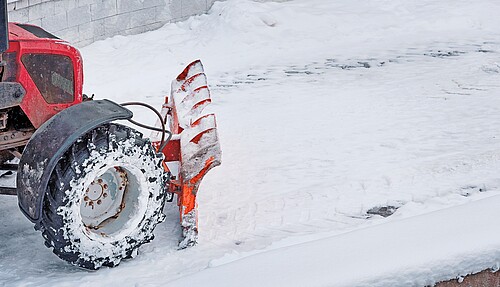 So viel Schnee fällt auch in den Jurahöhen nur noch selten – doch der Winterdienst hat weiterhin viel zu tun.